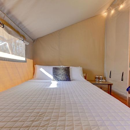 12 Fires Luxury Glamping With Heating #1 Hotel Johnson City Buitenkant foto