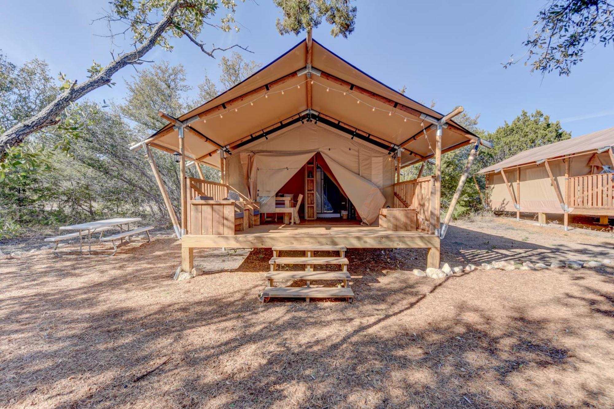 12 Fires Luxury Glamping With Heating #1 Hotel Johnson City Buitenkant foto