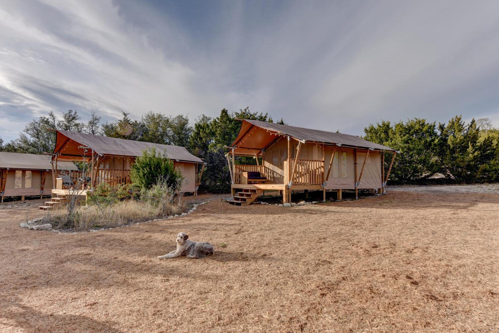 12 Fires Luxury Glamping With Heating #1 Hotel Johnson City Buitenkant foto